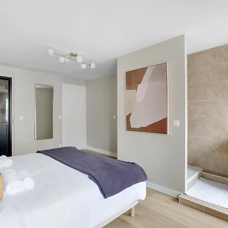 Refait A Neuf Bastille * باريس